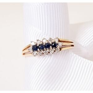 Vintage 14kt Yellow Gold Blue Sapphire Ring, Elegant Dinner Ring, Size 8